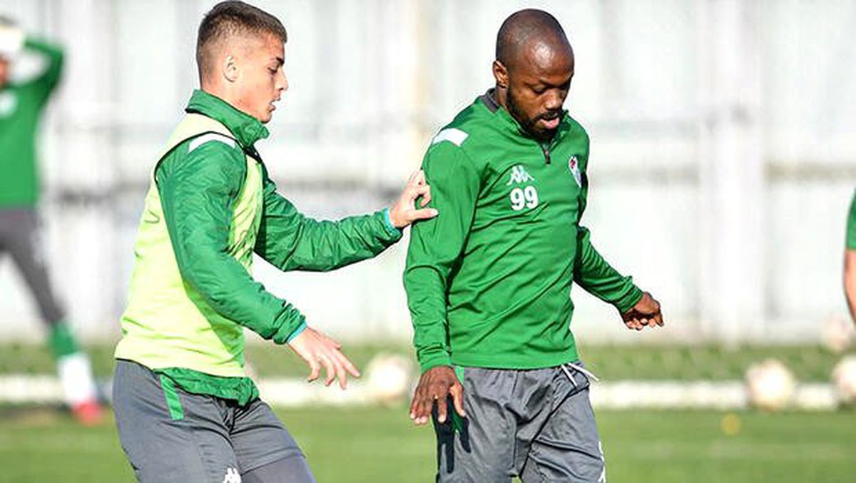 Bursaspor\'dan taraftarlarına corona virüsü çağrısı!