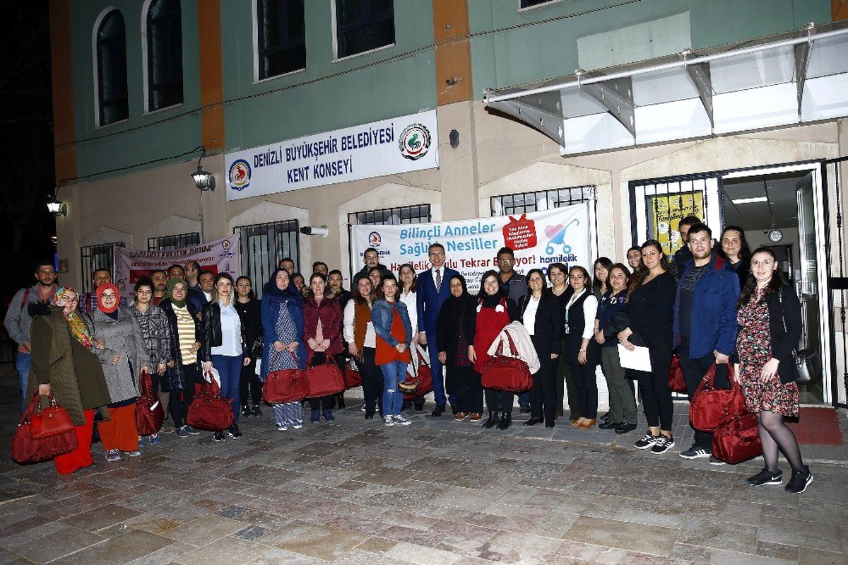 Daha iyi çocuk yetiştirmek için Hamilelik Kursu