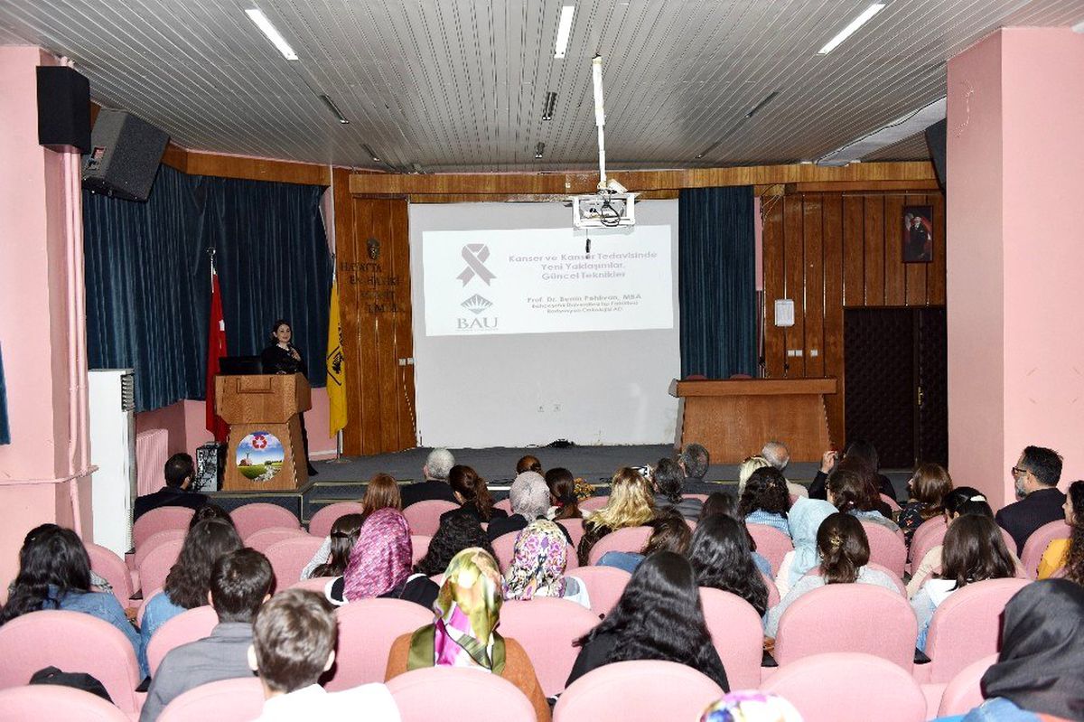 DÜ\'de kanser tedavisinde yeni yaklaşım konferansı