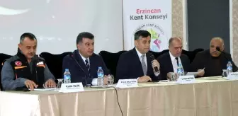 Erzincan'da 'Deprem Bilinci' paneli düzenlendi