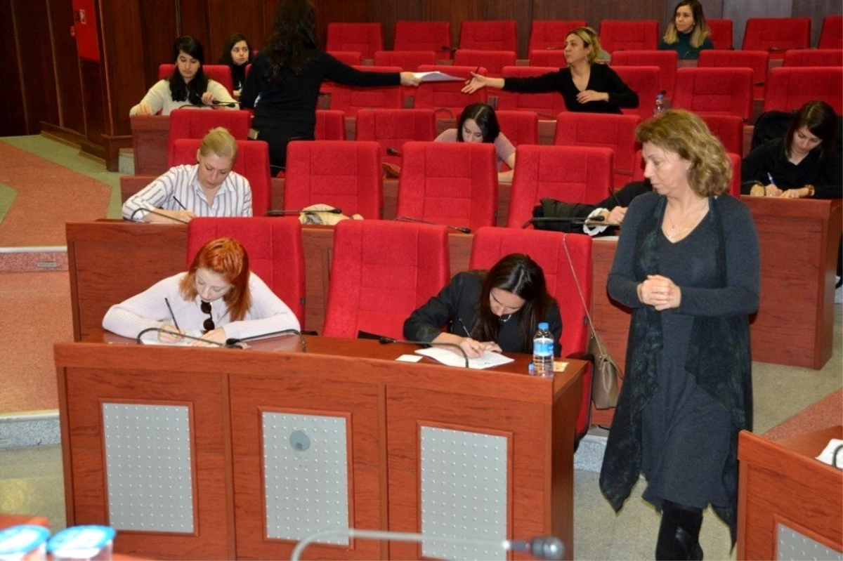 İzmit Belediyesi kütüphaneci alımı sınavı yapıldı