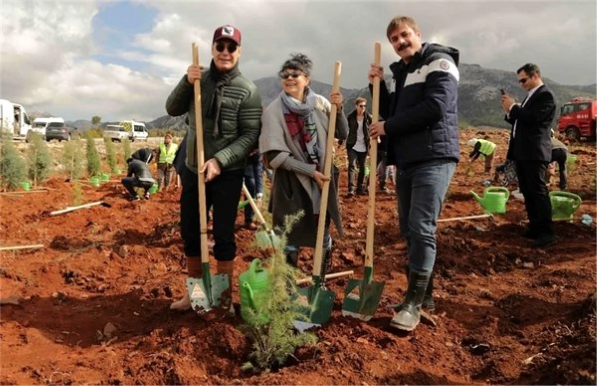 Kalk Gidelim Hatıra Ormanı\'na 2 bin fidan