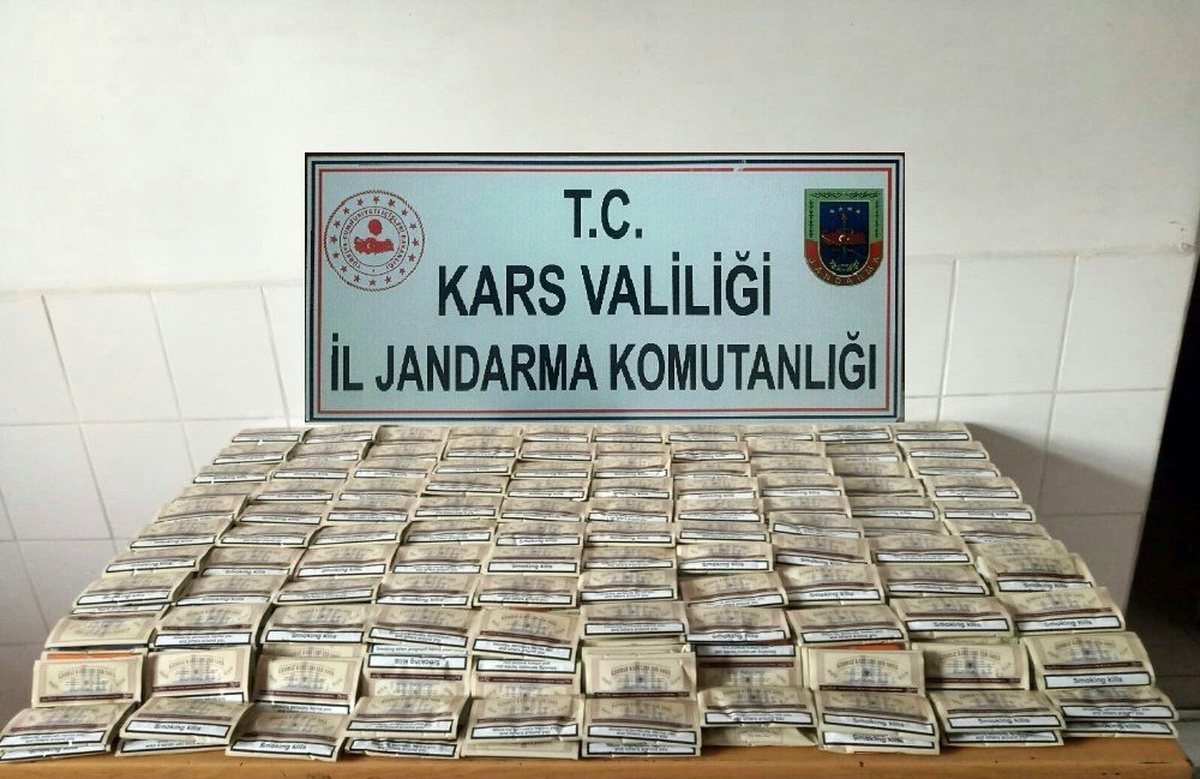 Kars\'ta jandarma sigara kaçakçılarına geçit vermiyor
