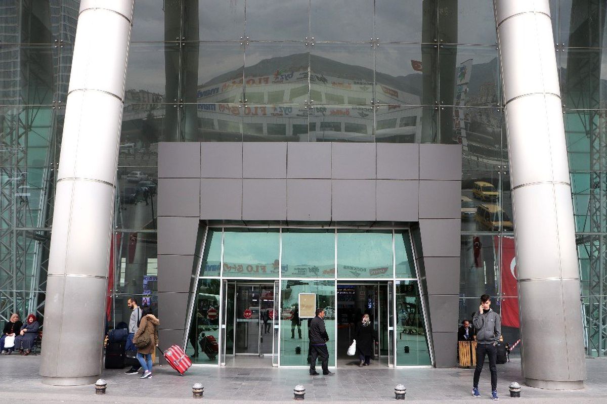 Kayseri Şehir Terminali\'nde \'Öğrenci\' yoğunluğu