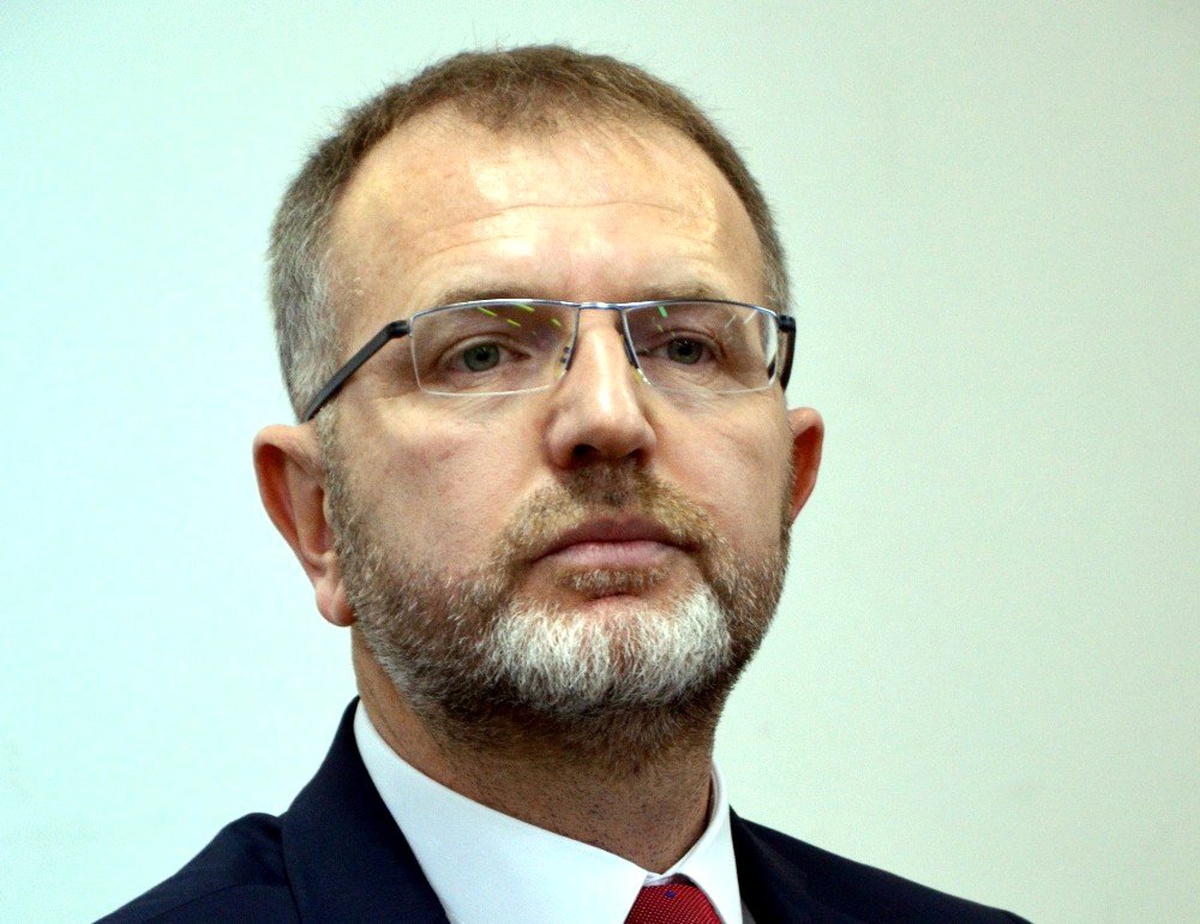 Korona virüs tedbirleri kapsamında AK Parti\'nin Şaphane ve Simav kongreleri ertelendi
