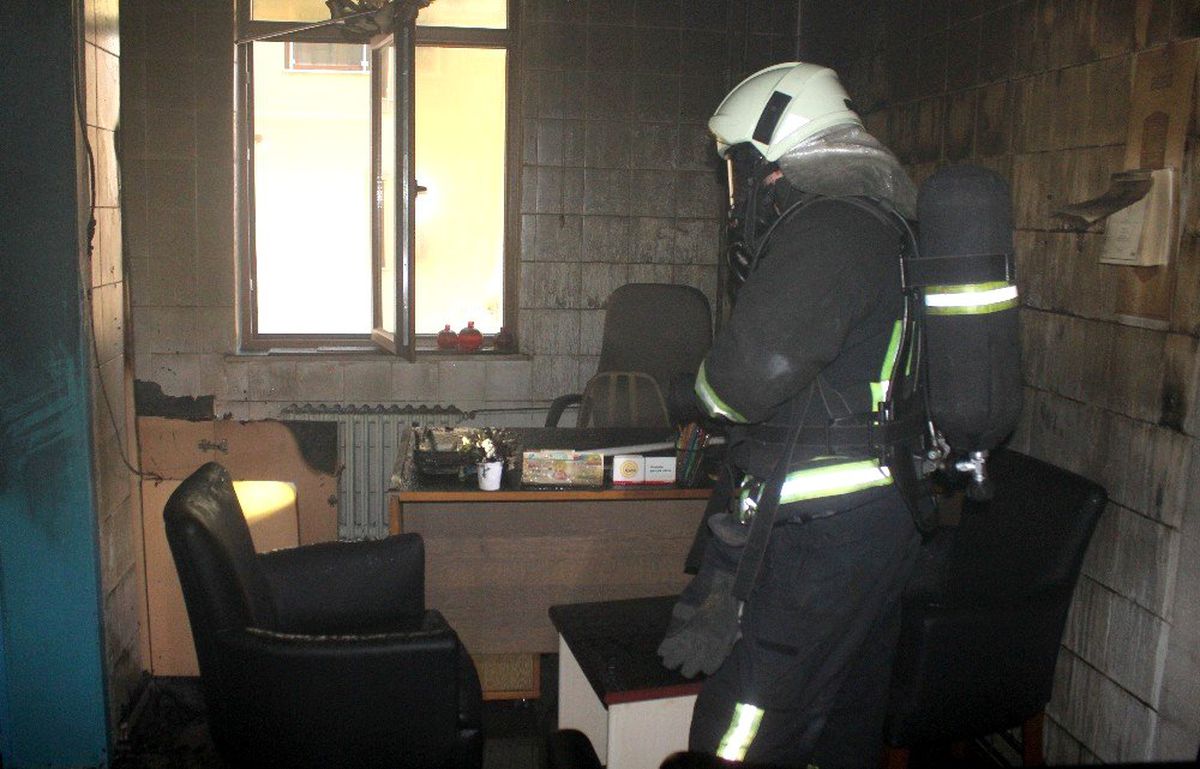 Menteşe\'de lisede yangın paniği