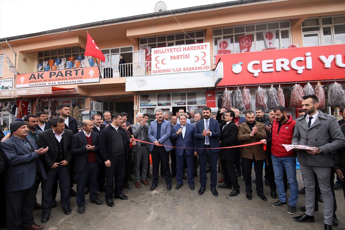 MHP Darende ilçe başkanlığının yeni hizmet binası açıldı