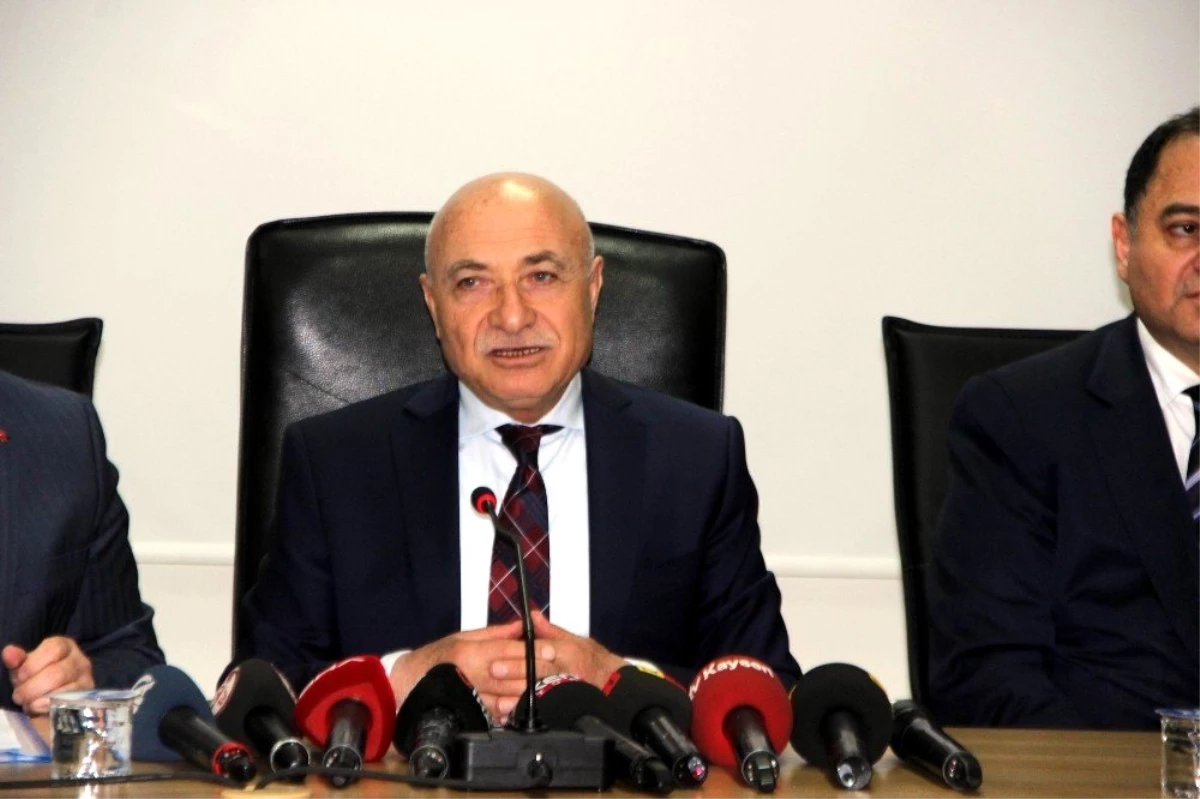 Milletvekili Tamer: "Kesinlikle Kayseri\'de koronaya yakalanan hiçbir hastamız yok, pozitif hiçbir...