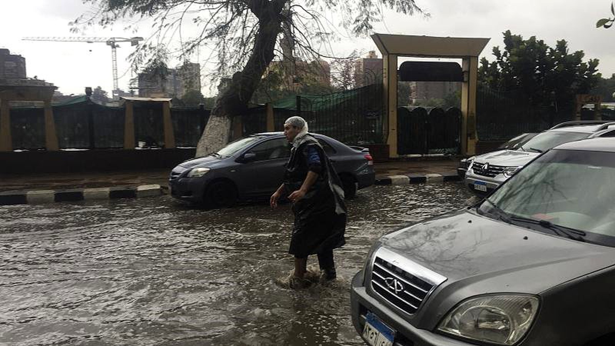 Mısır\'ı Ejderha Fırtınası vurdu: En az 20 ölü, 39 yaralı