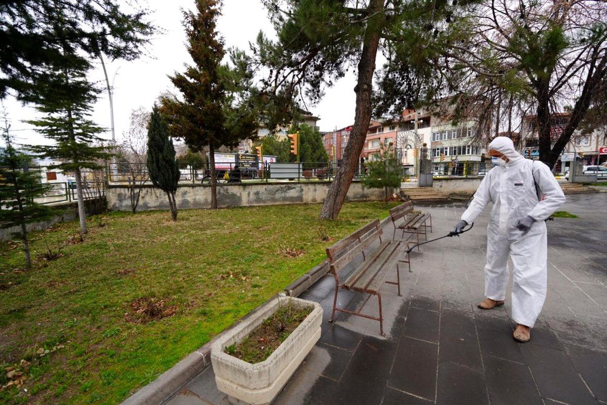 Turhal\'da korona virüs temizliği