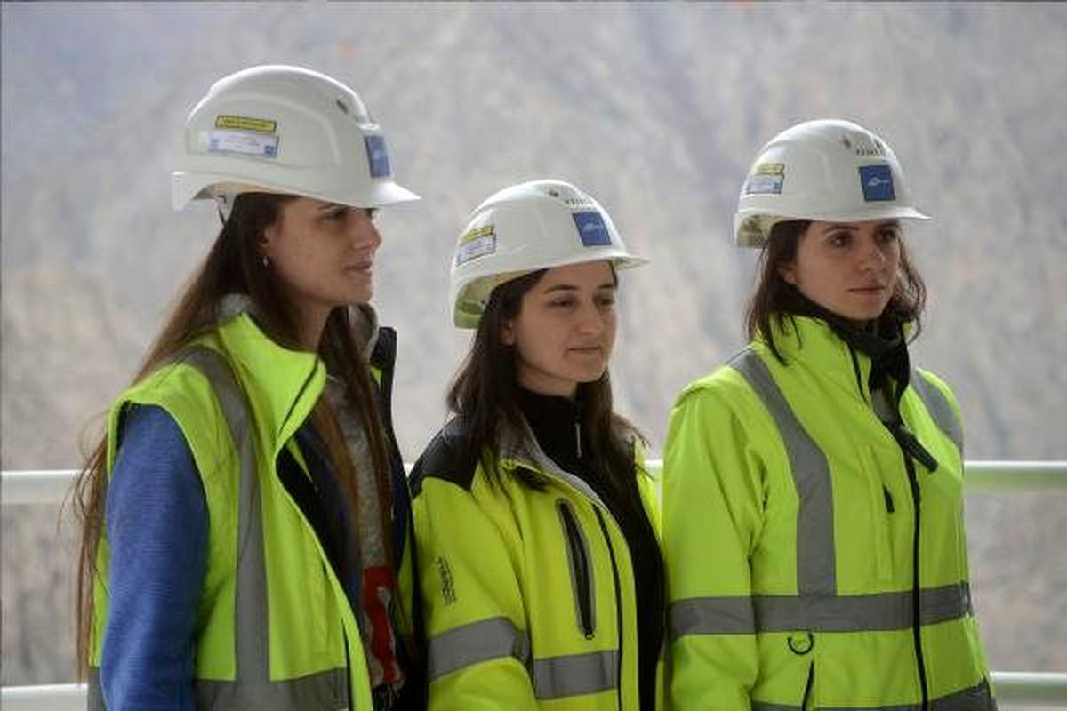 Türkiye\'nin en büyük baraj projesine \'kadın eli\'
