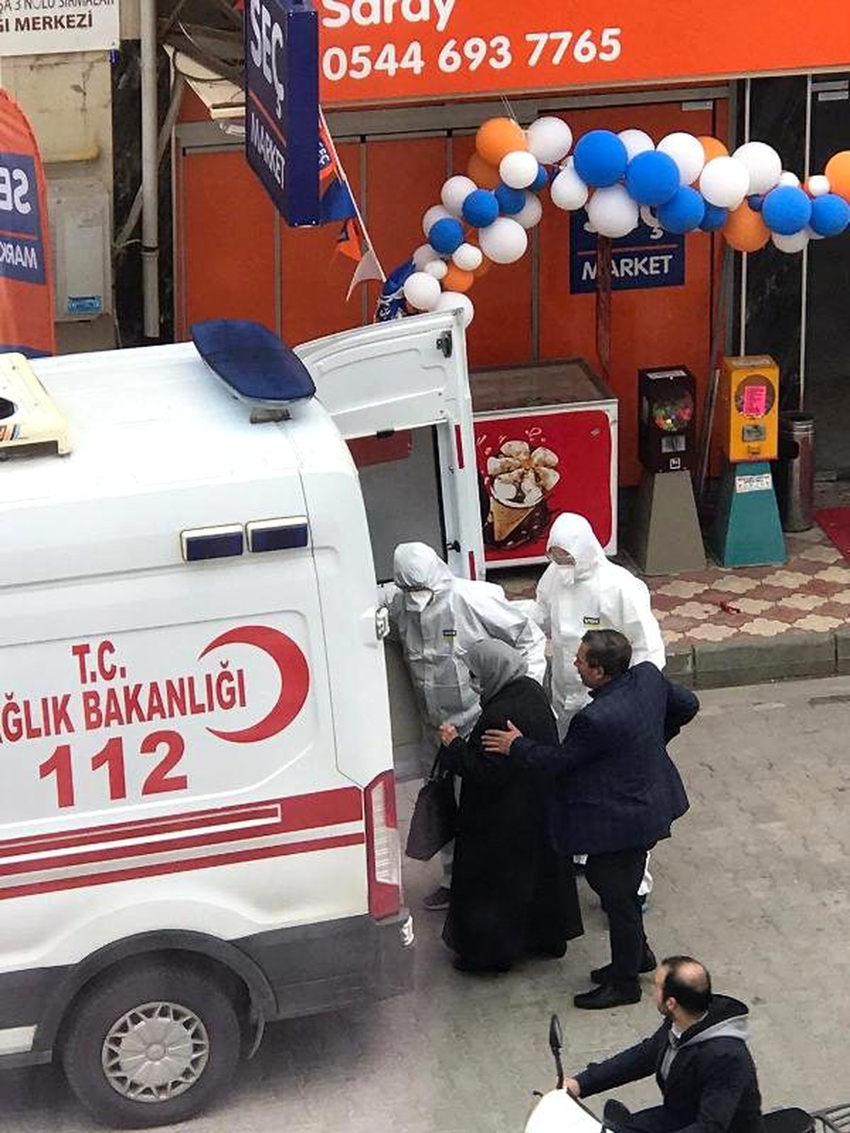 Umreden dönen yaşlı kadın, koronavirüs şüphesiyle gözlem altında