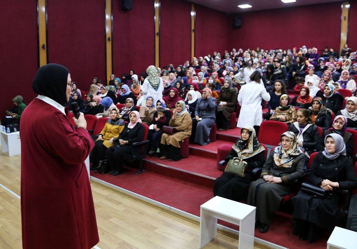 Van Büyükşehir\'den \'Mutlu aile, mutlu gelecek\' semineri
