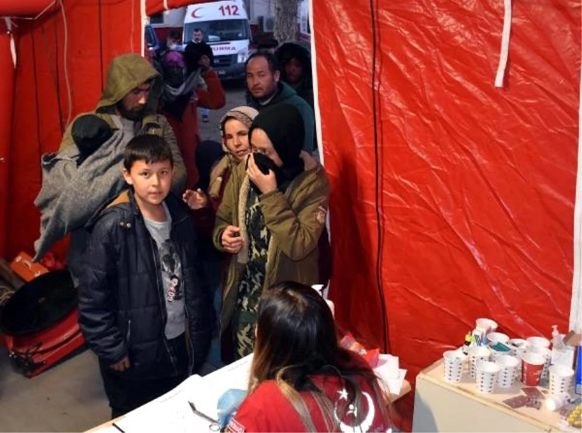 Yunanistan sınırında 3 bin göçmen tedavi gördü