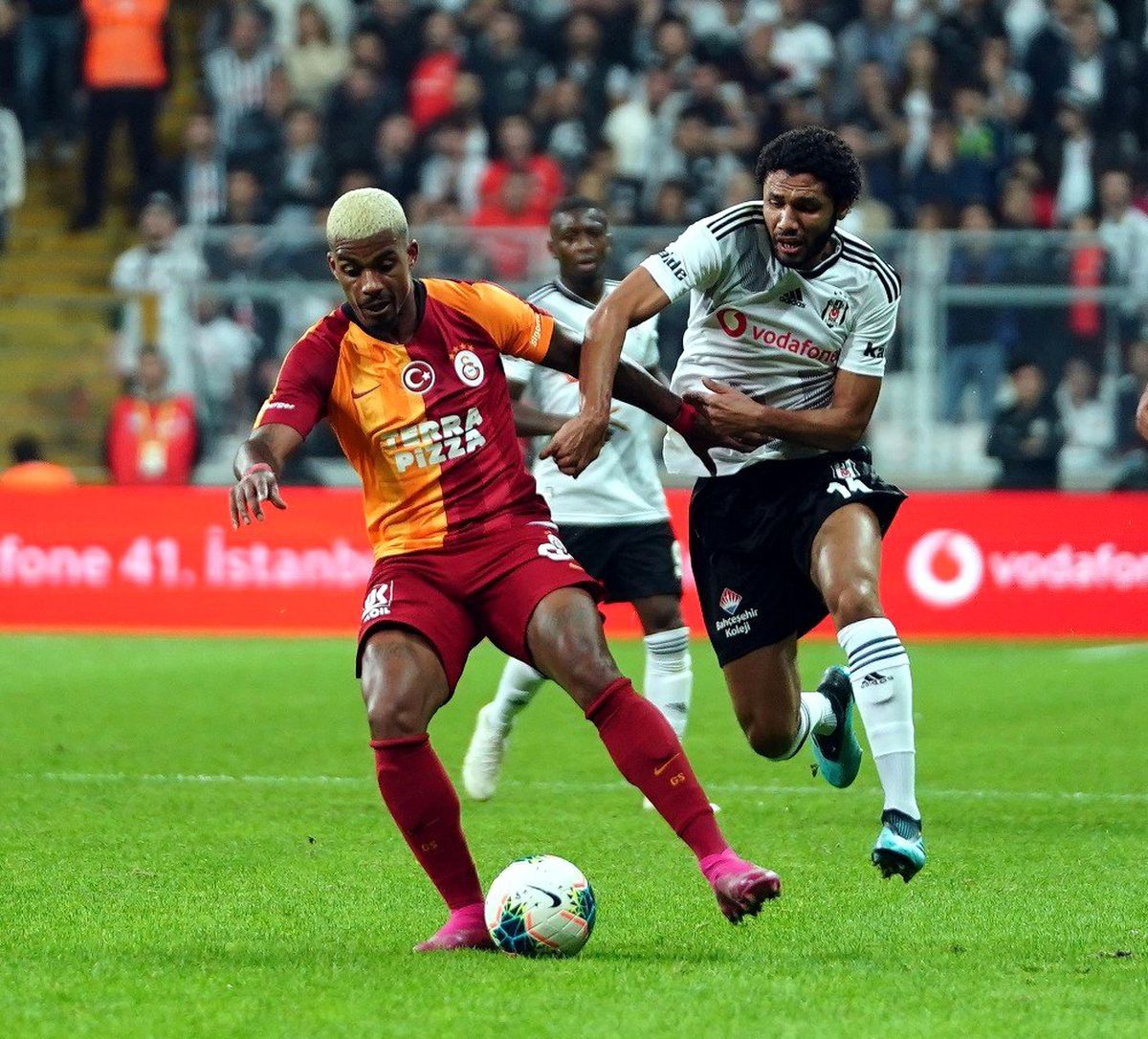 1 milyar 230 milyon TL\'lik derbi