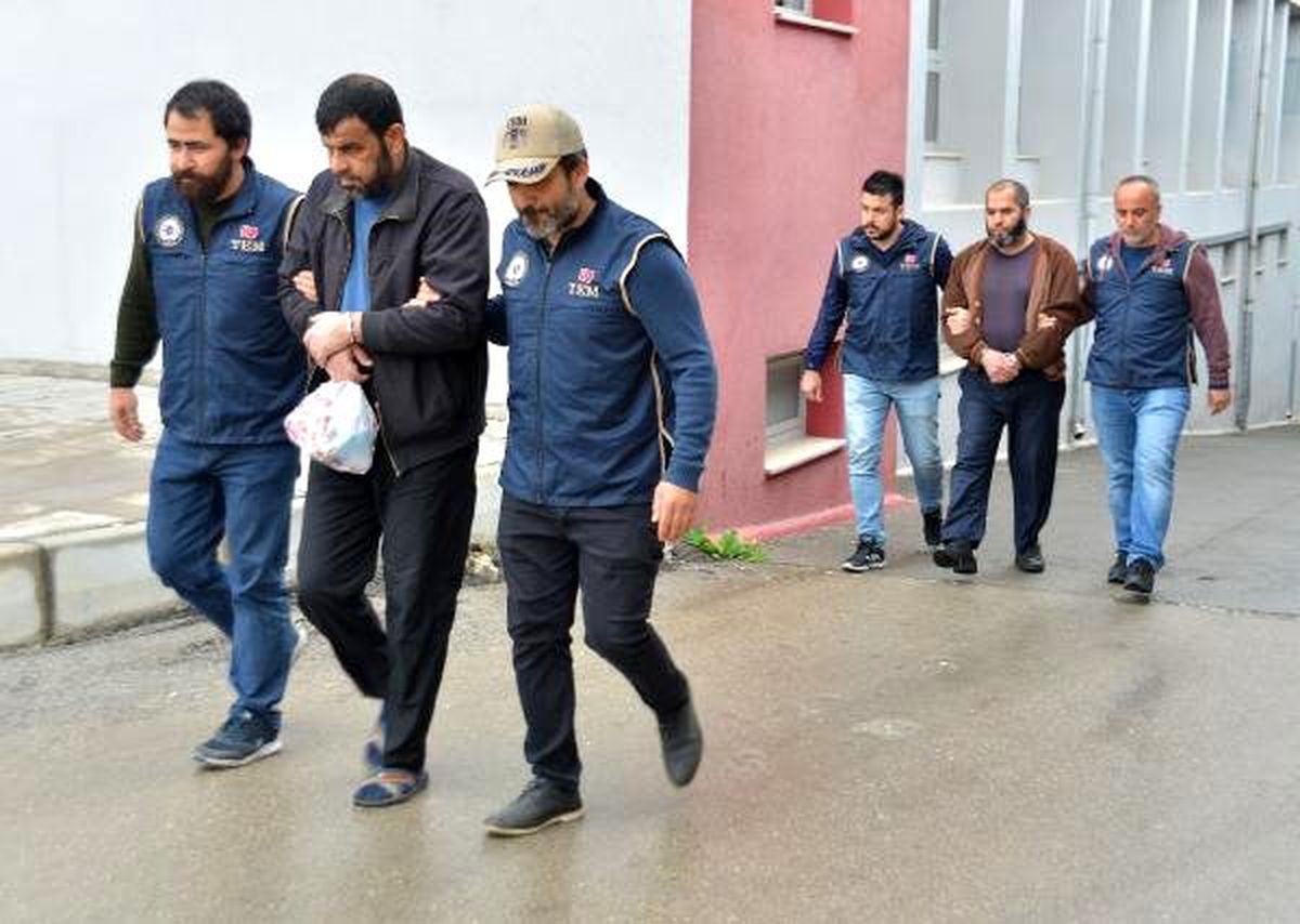 Adana\'da yakalanan 2 DEAŞ\'lı tutuklandı