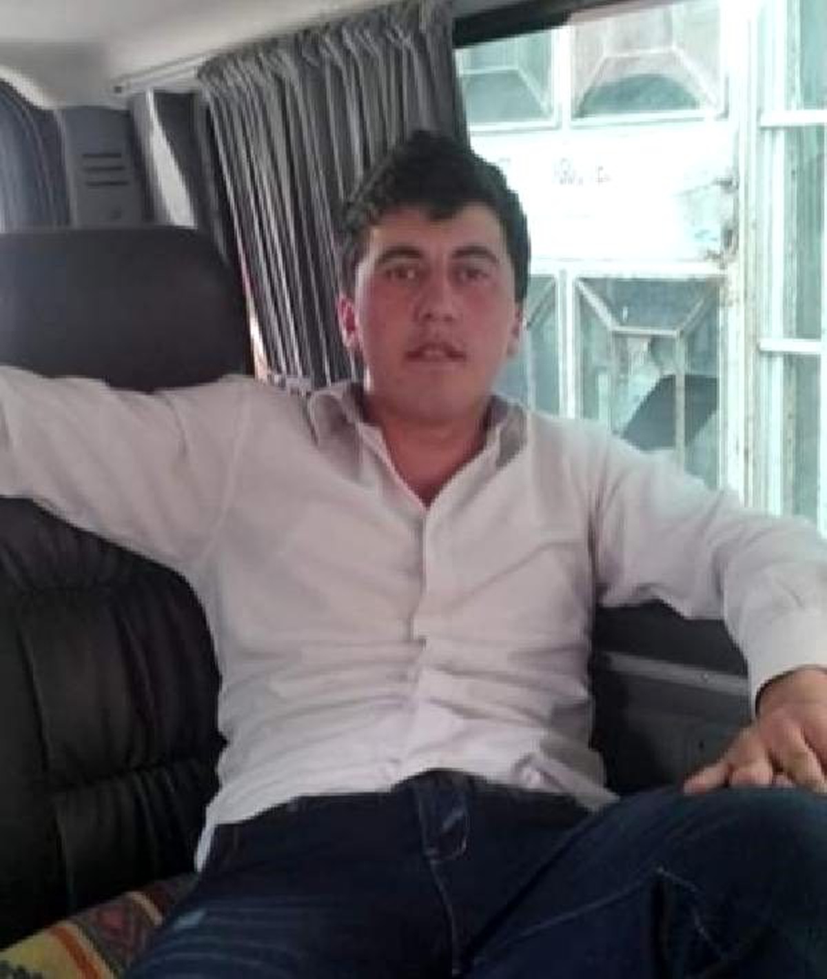 Arazi meselesi yüzünden tartıştığı akrabasını öldürdü