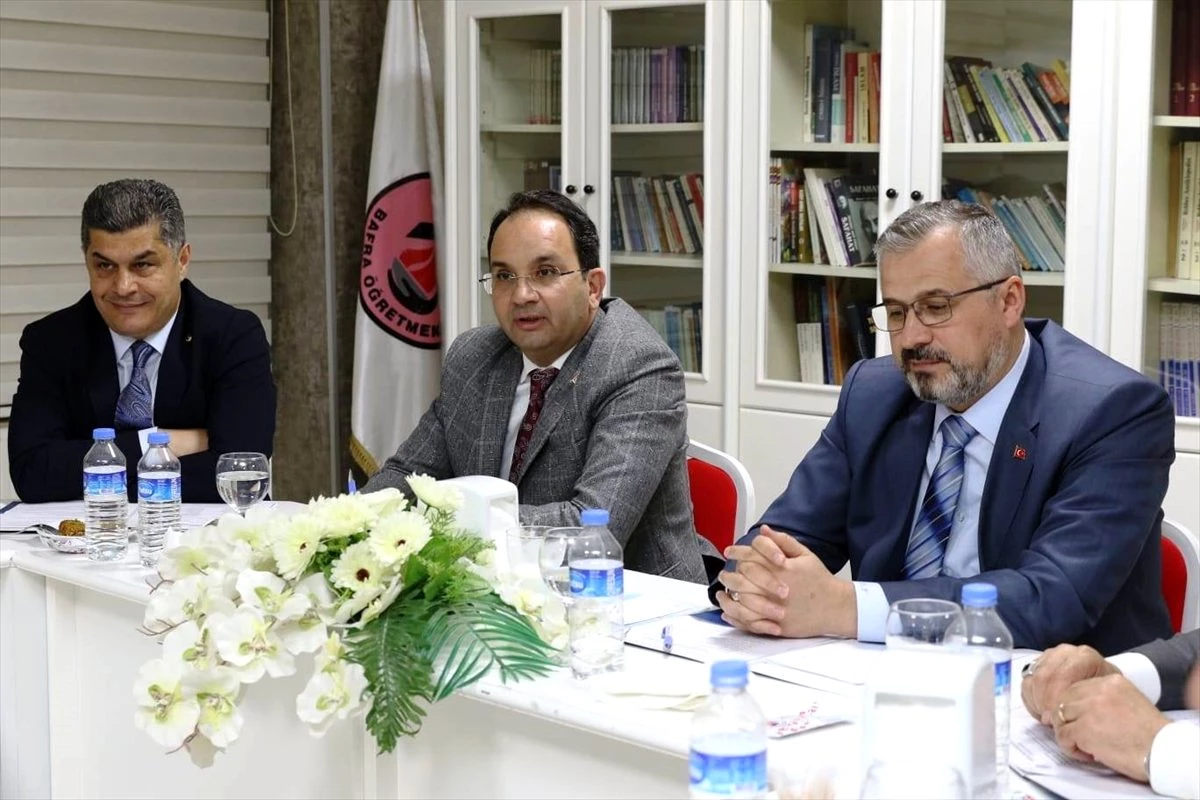Bafra\'da oda ve meslek birliği başkanları istişare toplantısı yapıldı
