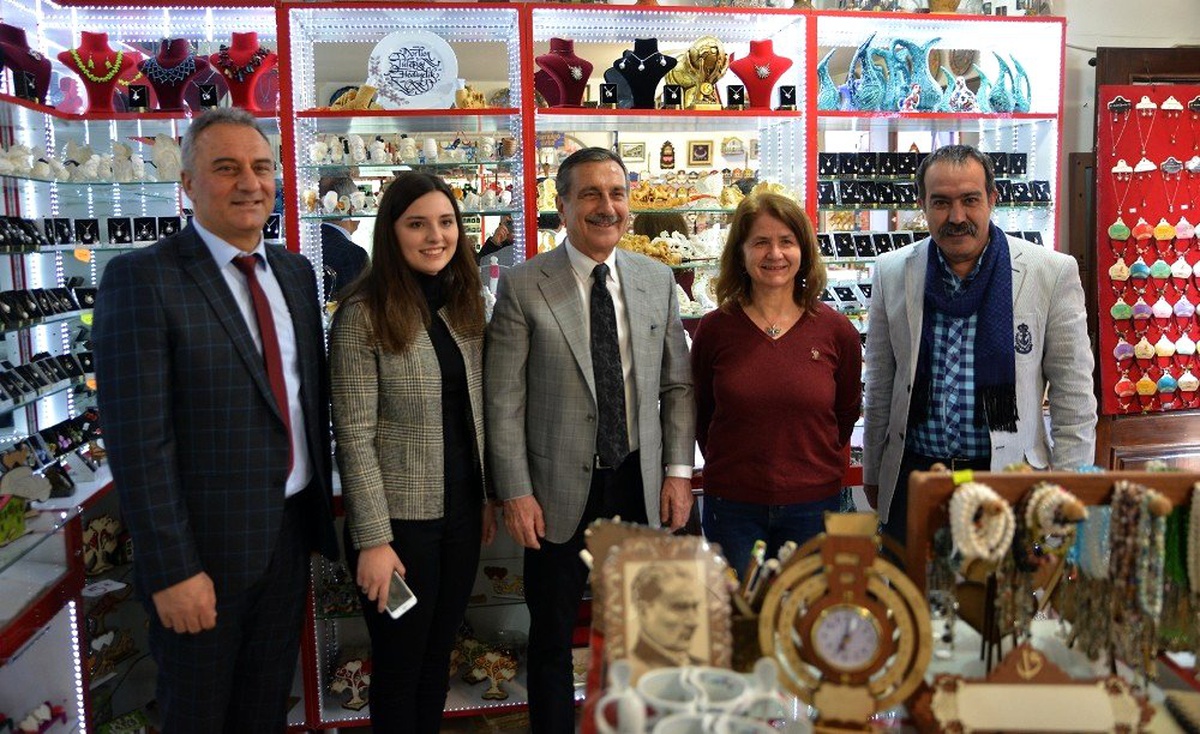 Başkan Ataç esnaf ziyaretlerini sürdürüyor