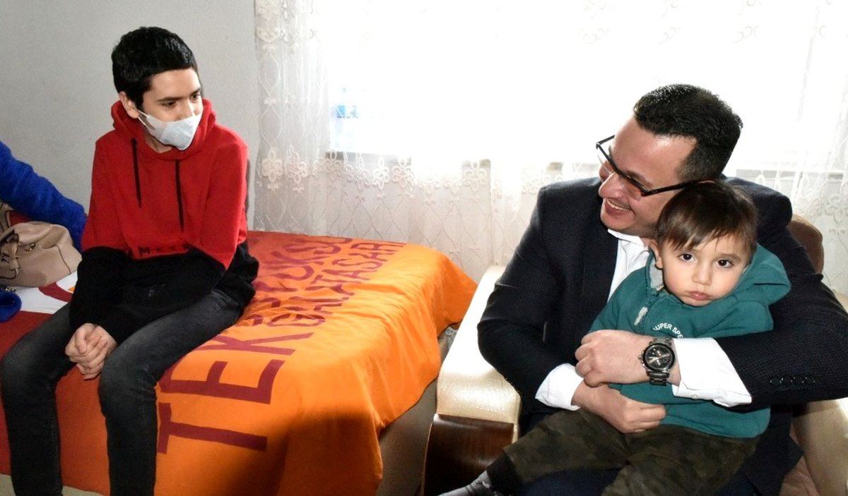 Başkandan lösemili çocuğa unutamayacağı özel sürpriz