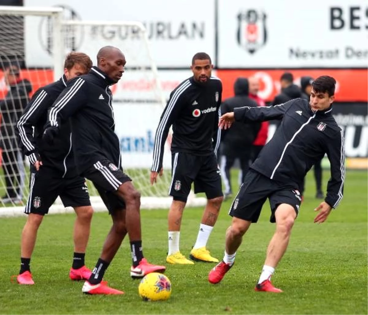 Beşiktaş, Galatasaray maçının hazırlıklarını tamamladı