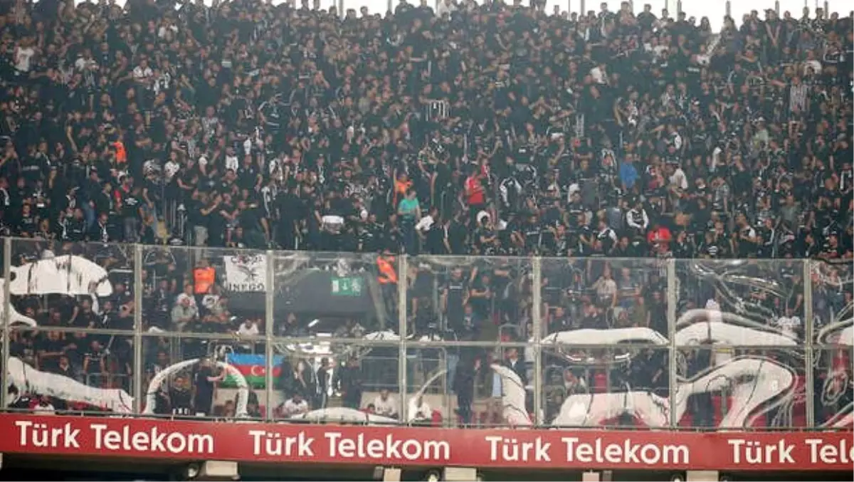 Beşiktaş taraftarından derbi kararı! Toplu şekilde...