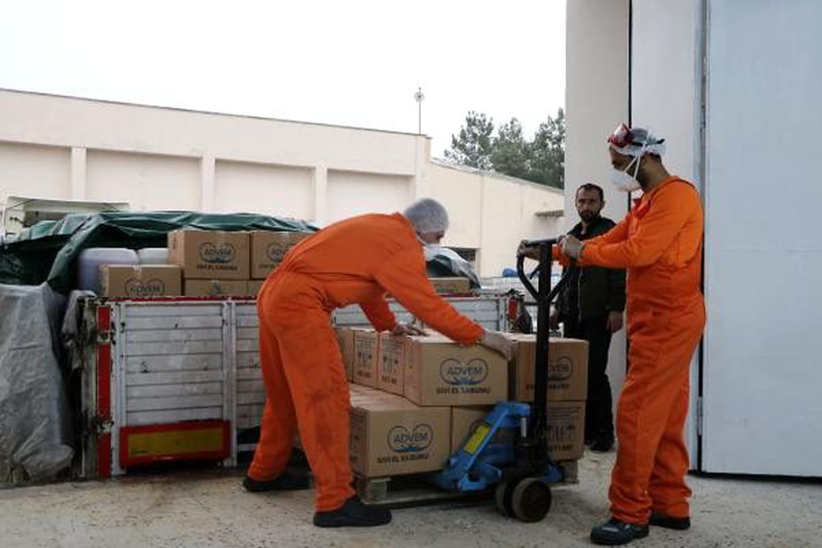 Cezaevinde kolonya ve dezenfektan üretimi 2 kat artırıldı