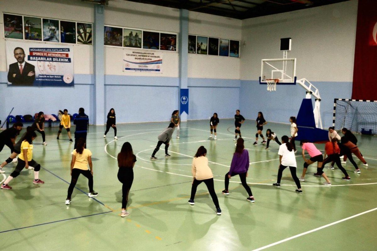 Didim Belediyespor voleybolda altyapı çalışmalarına başladı