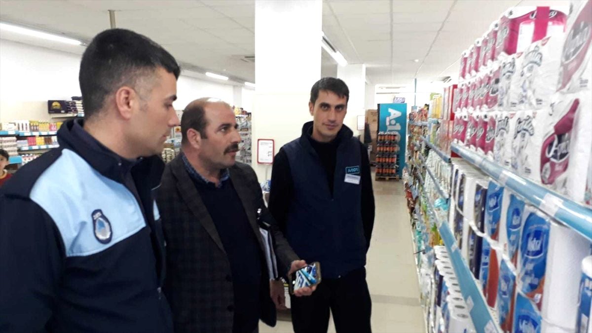 Erzurum\'da Aziziye Belediyesinden Kovid-19 fırsatçılarına denetim