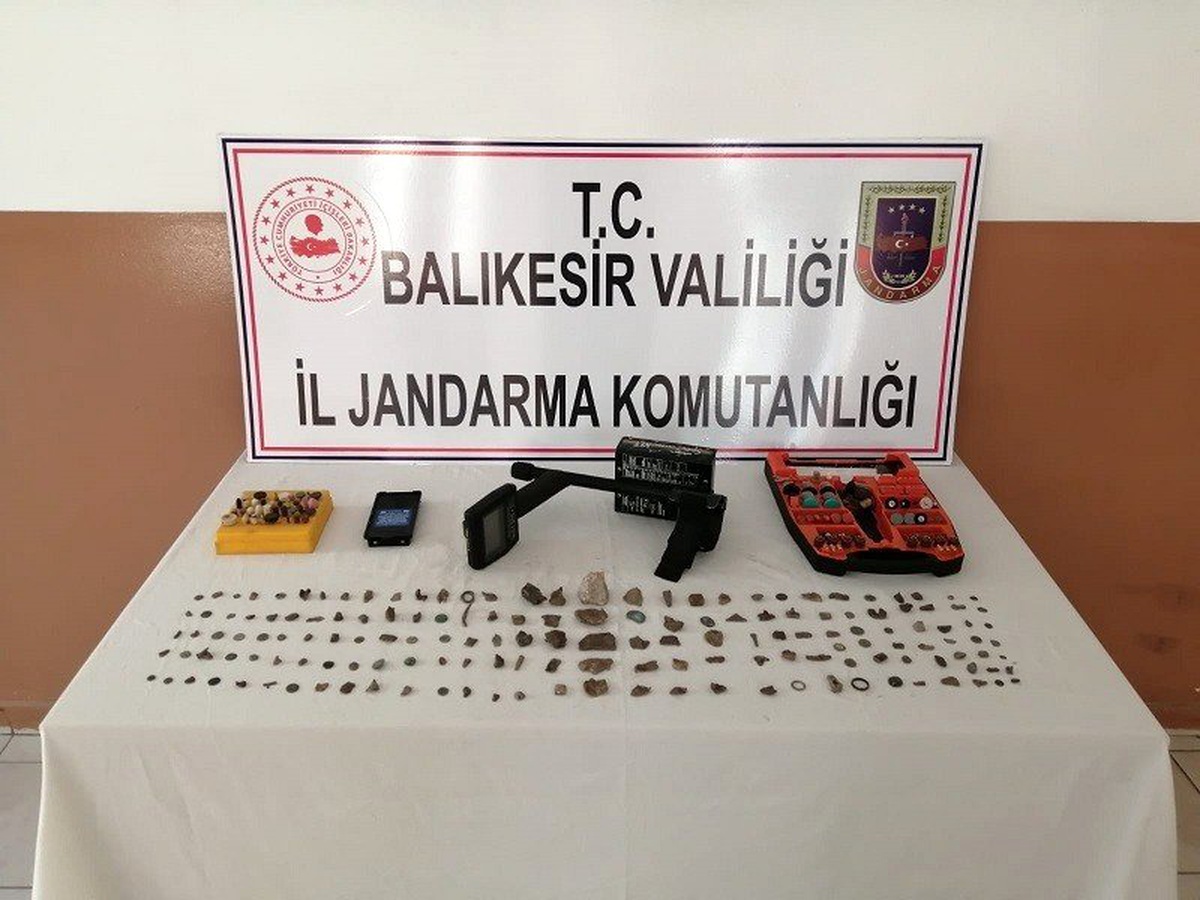 Jandarmadan tarihi eser operasyonu