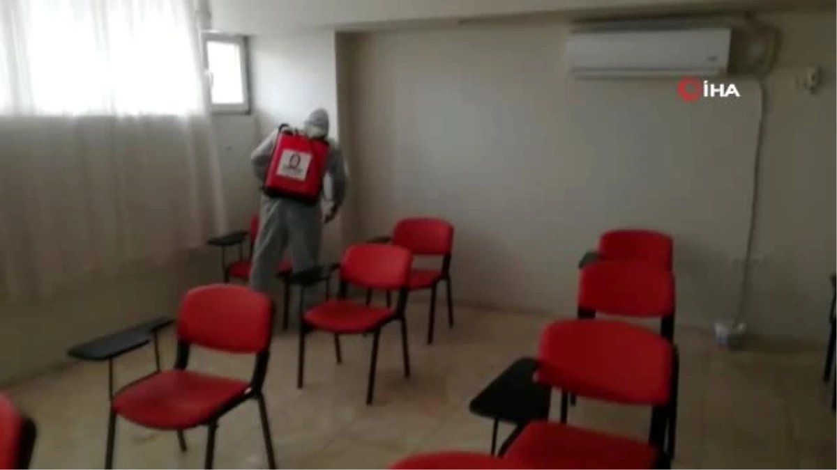 Kızıltepe Belediyesi dezenfekte çalışmalarını sürdürüyor
