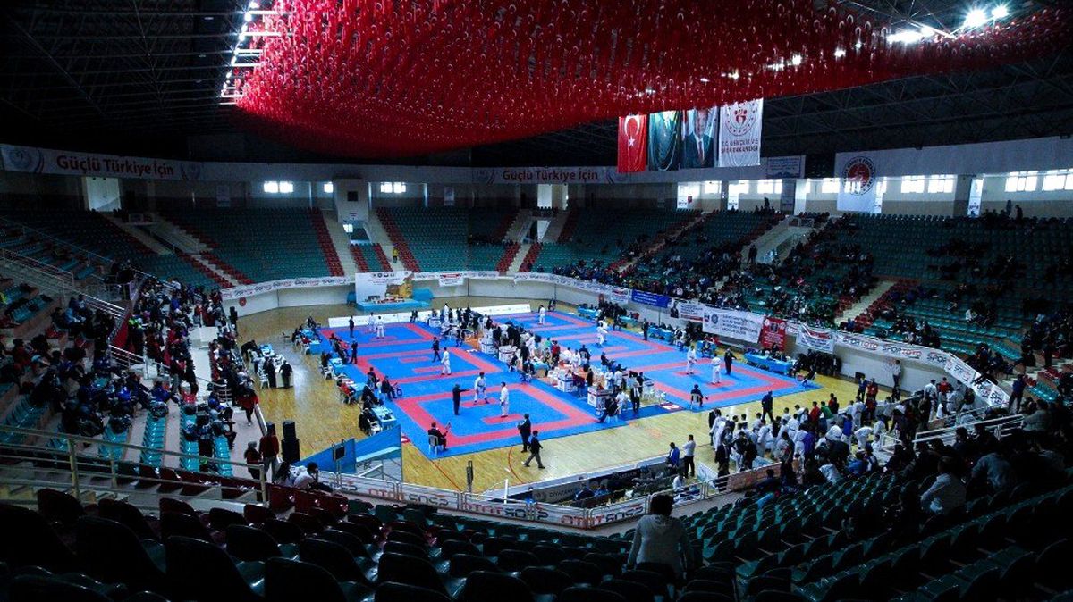 Korona virüs karate takvimini değiştirdi