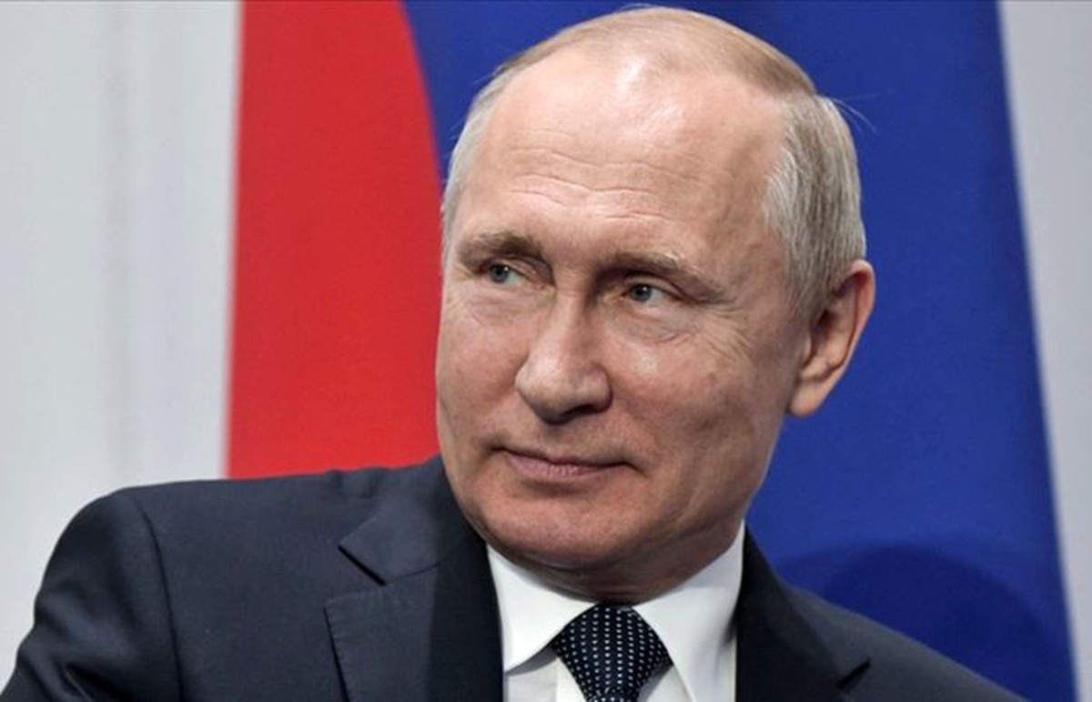 Putin, Rusya\'da siyasi sistemi değiştiren imzayı attı