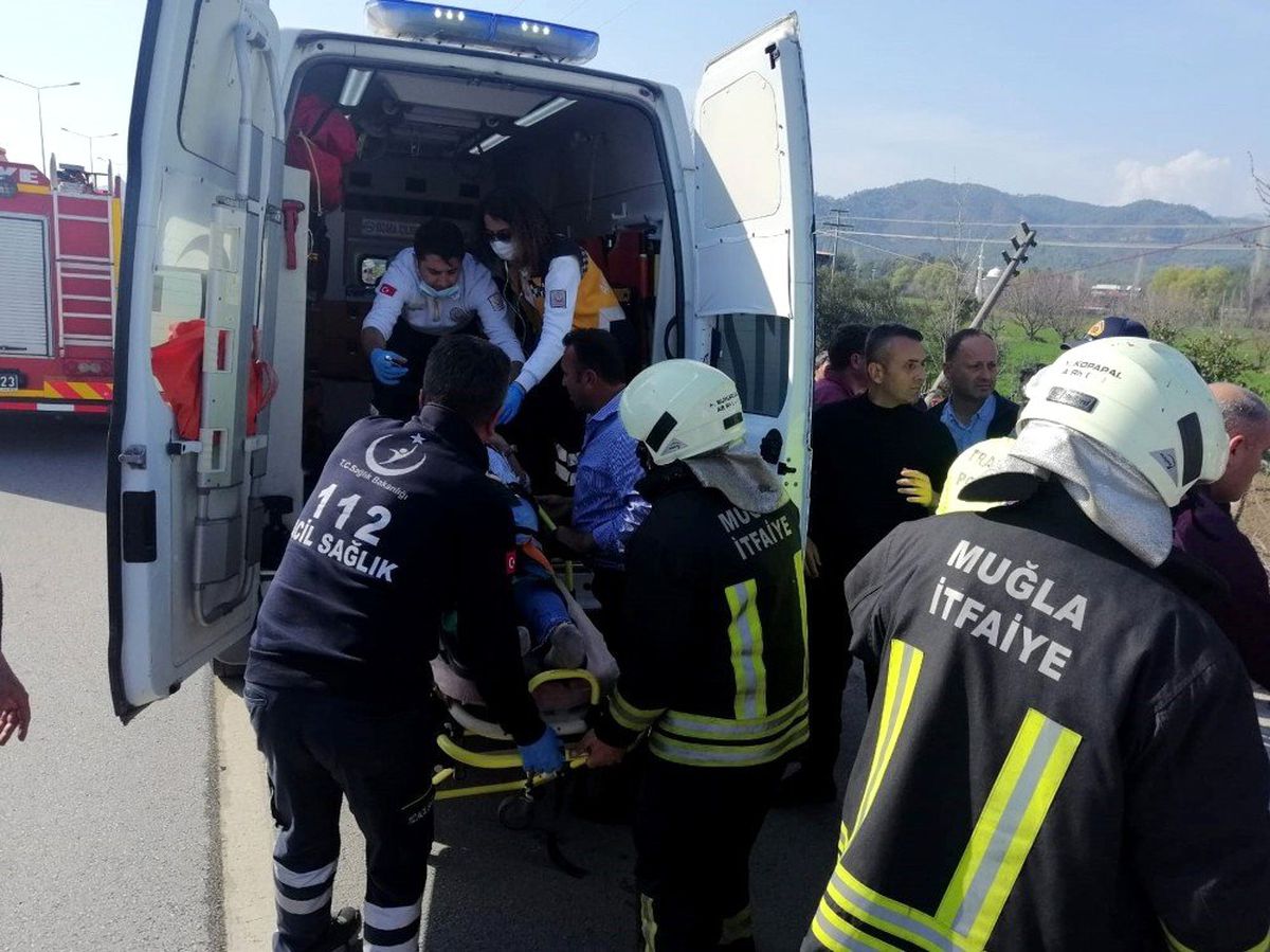 Seydikemer\'de trafik kazası 6 yaralı