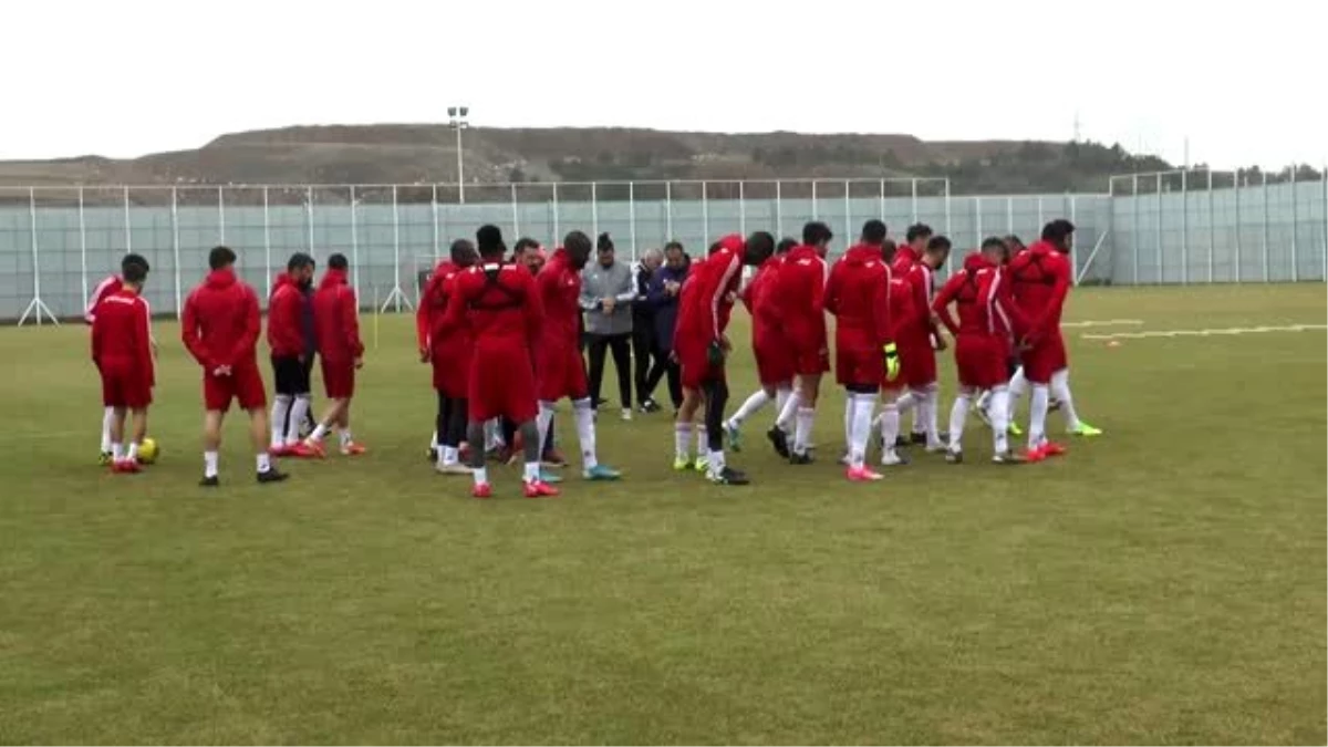 Sivasspor kalan maçlarını final olarak görüyor