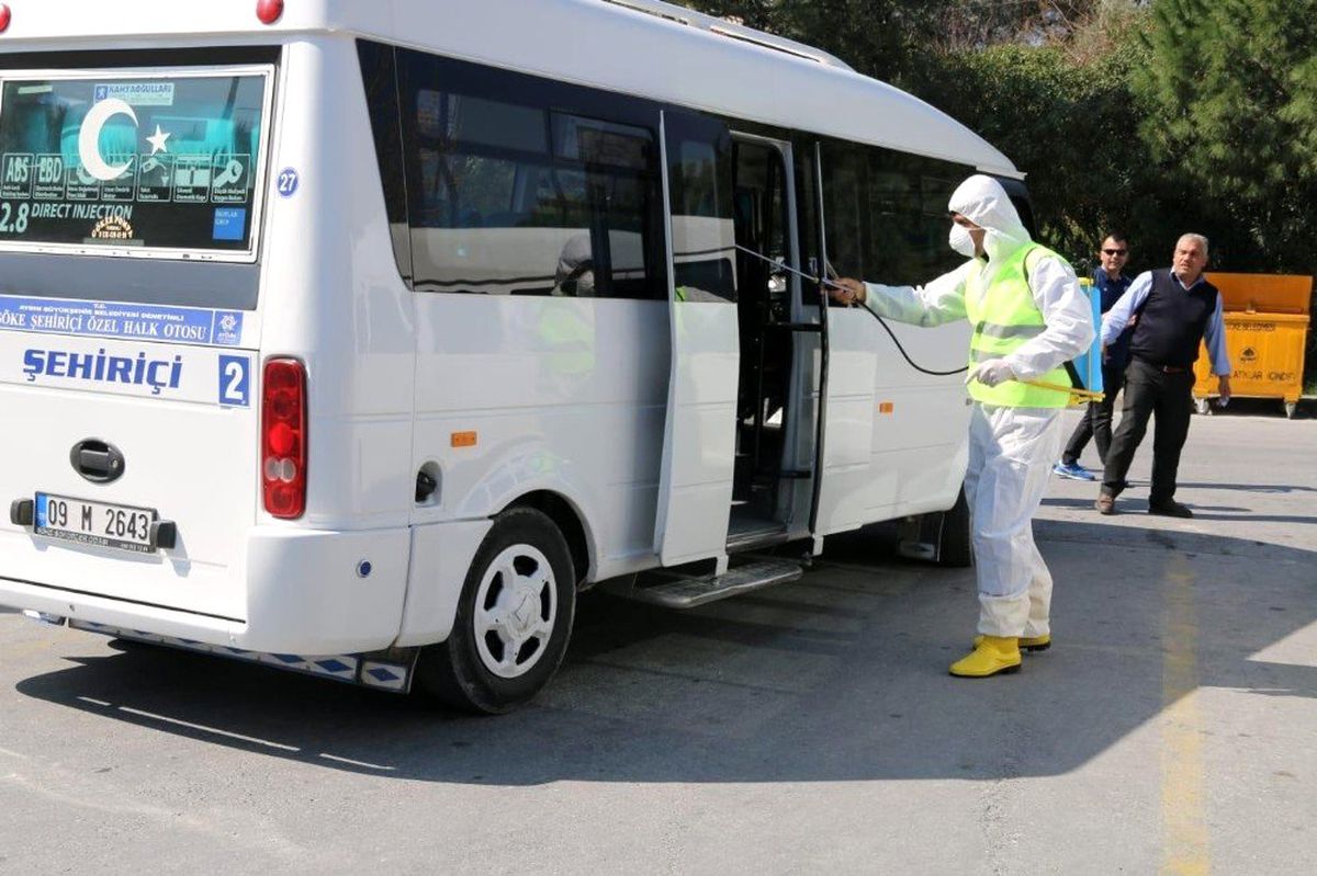 Söke\'deki toplu taşıma araçları dezenfekte edildi