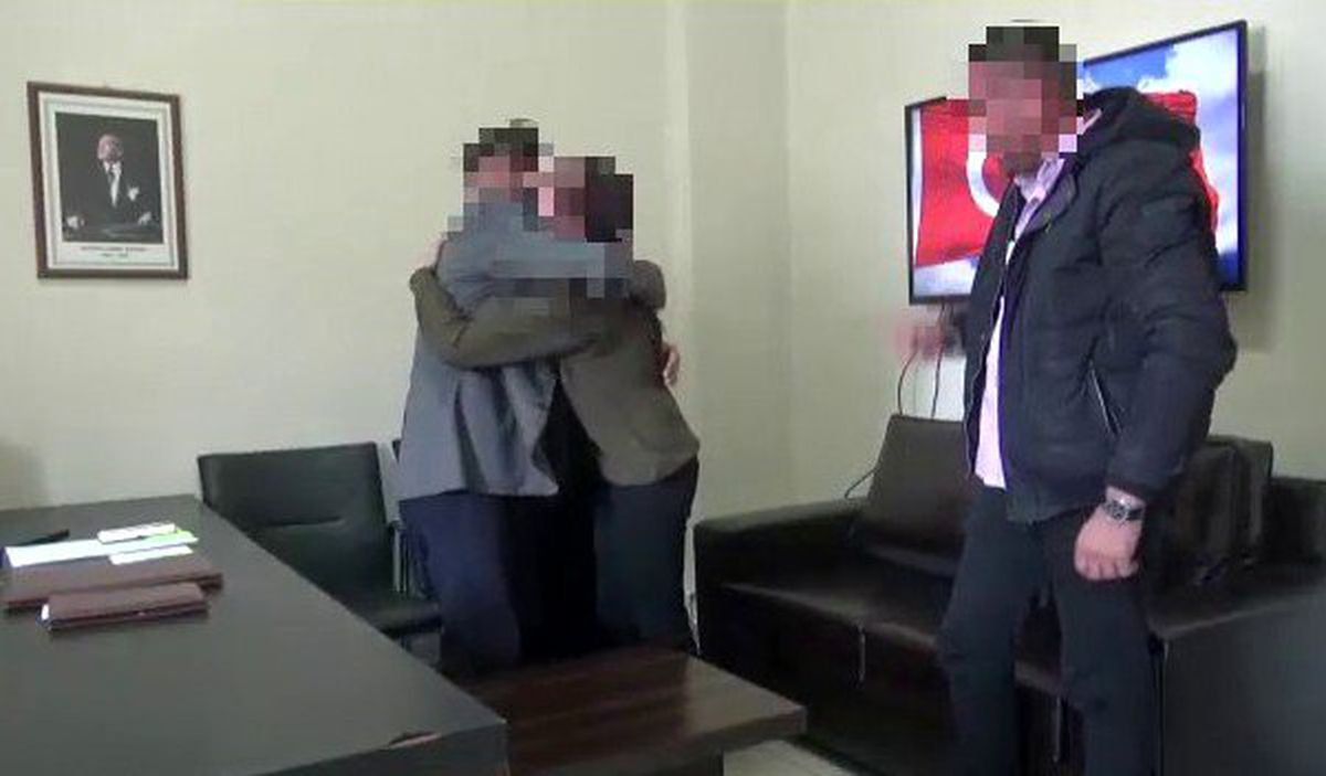 Van\'da 2 kadın terörist ikna sonucu teslim oldu