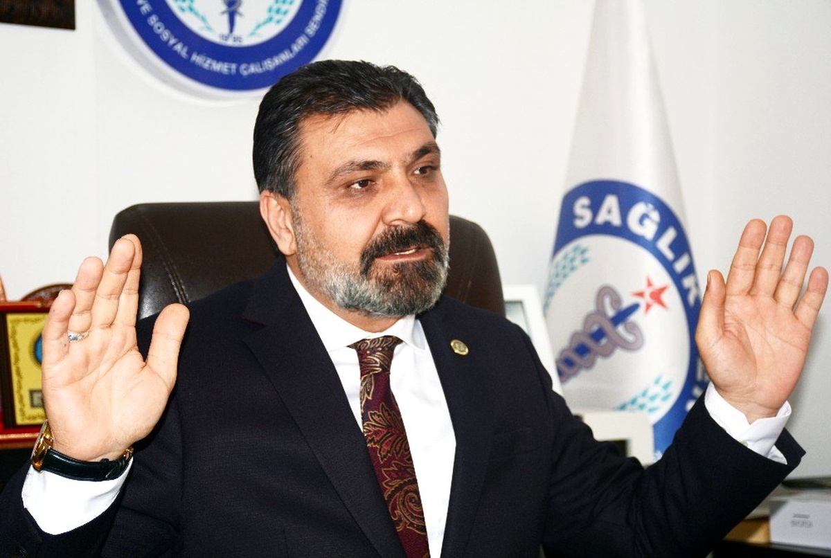 Başkan Kuluöztürk: "Sağlık çalışanları hak ettiklerini almak istiyorlar"
