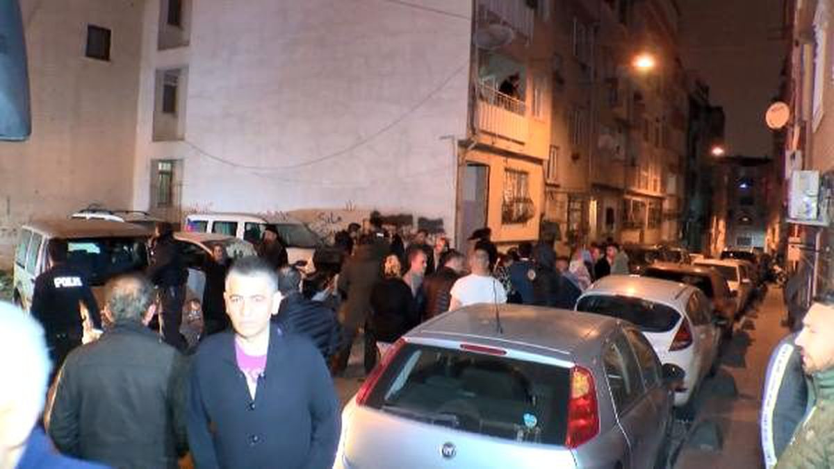 Beyoğlu\'nda yangın paniği