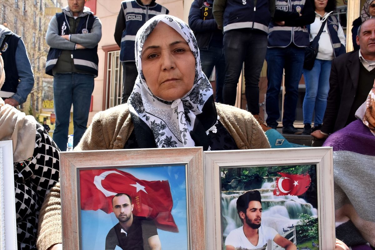 Diyarbakır annelerinin evlat nöbeti sürüyor