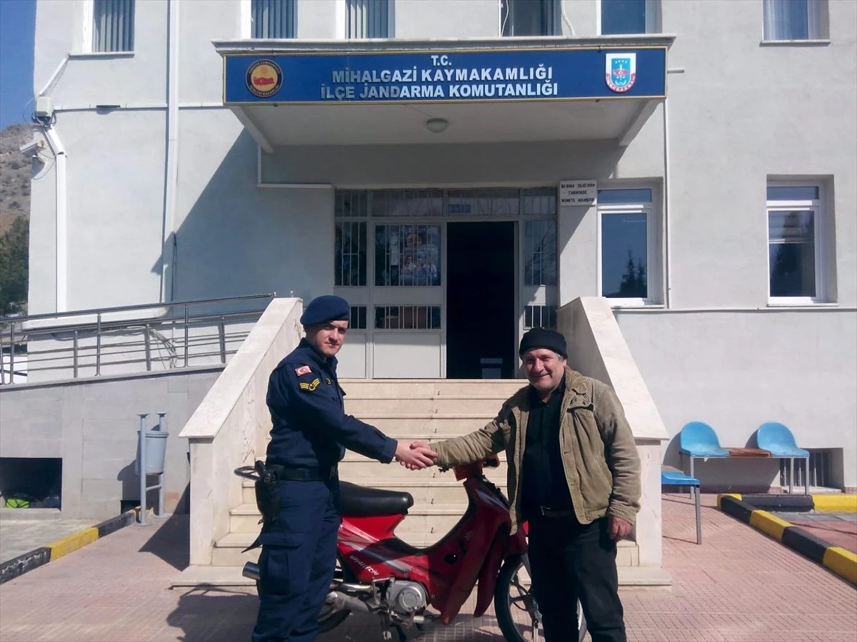Eskişehir\'de 3 hırsızlık zanlısı gözaltına alındı