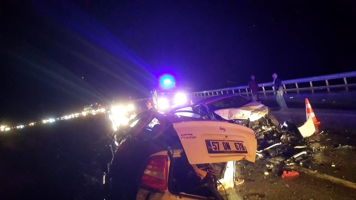 Sinop\'ta trafik kazası: 4 ölü, 6 yaralı