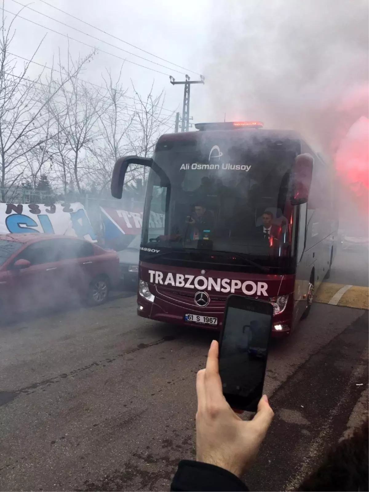 Trabzonspor taraftarı takımını yalnız bırakmadı