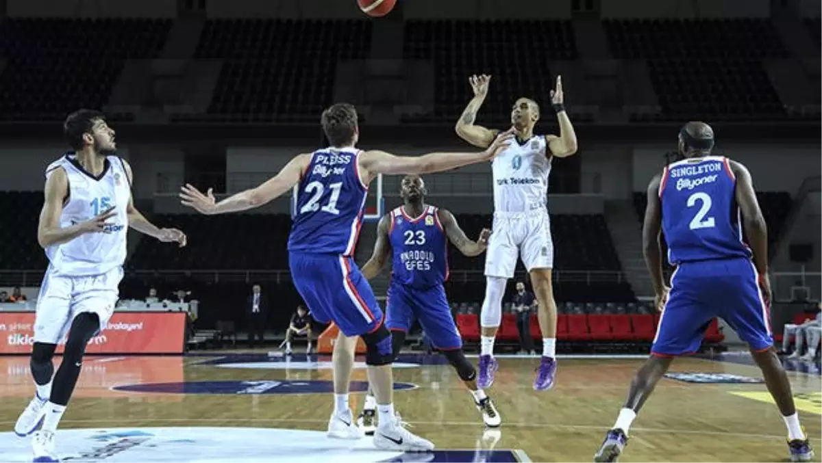 Türk Telekom 81-103 Anadolu Efes