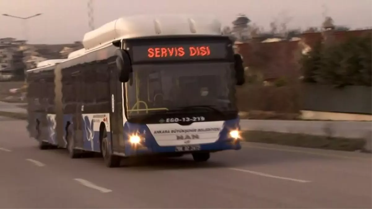 Umreden dönen yolcular Ankara ve Konya\'daki yurtlarda gözlem altına alındı