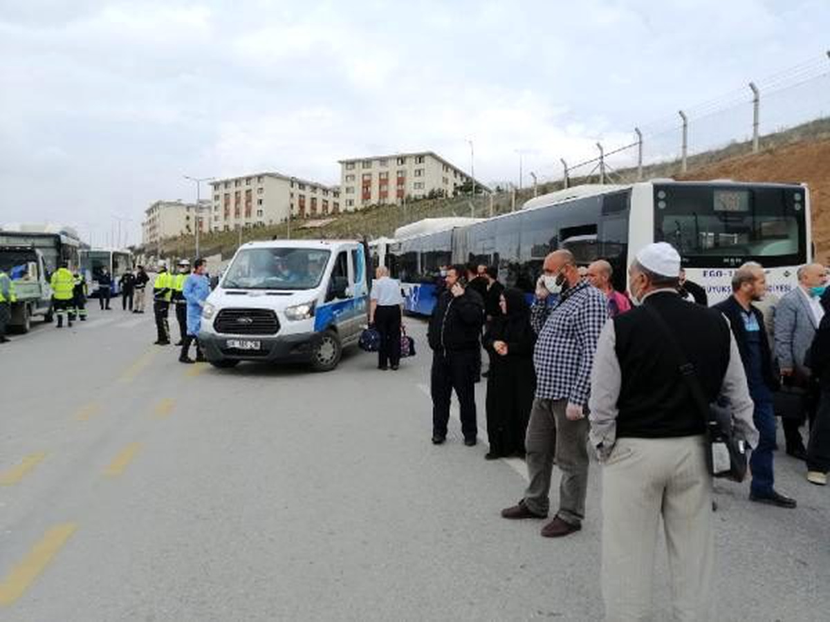 Umreden gelenler boşaltılan öğrenci yurdunda gözlem altına alındı (3)