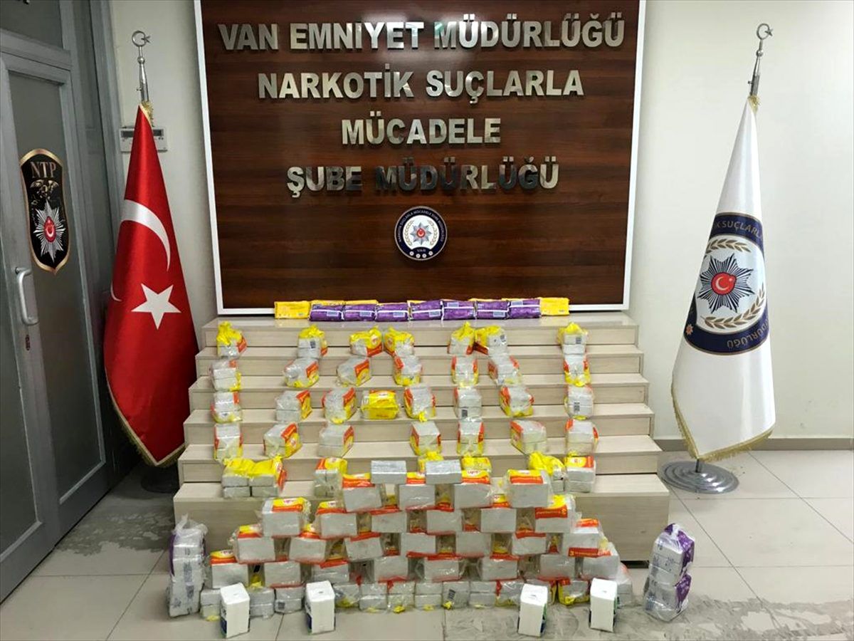 Van\'da 187 kilo 660 gram eroin ele geçirildi
