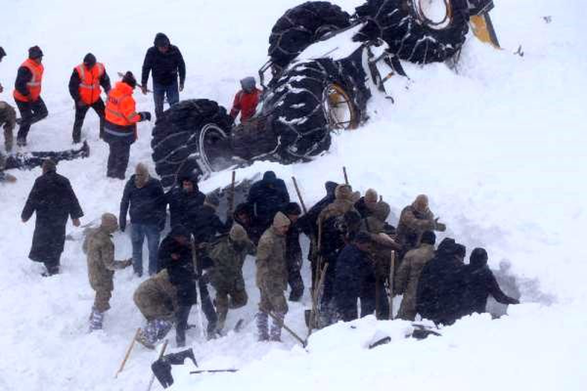 Van\'da, çığ faciası bölgesinde 39 gün sonra itfaiyecinin cesedi bulundu