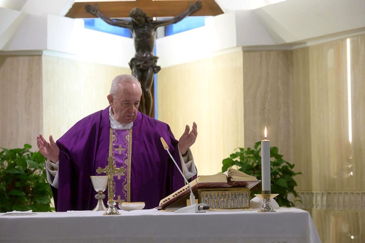 Vatikan\'da Paskalya kutlamalarına \'virüs\' engeli