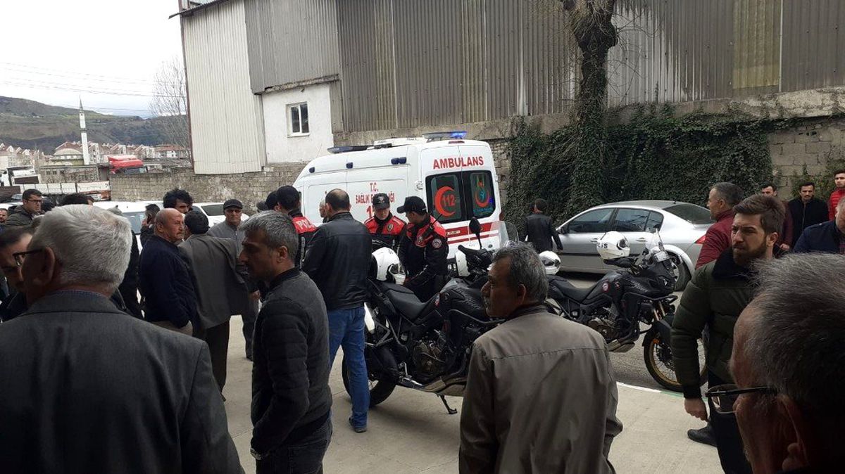 Verem Savaş Derneği kongresinde kavga çıktı